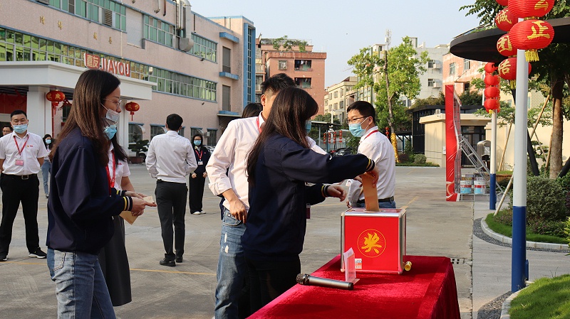 ���������ܼ��װ�������������Ա��Я�ֹ���